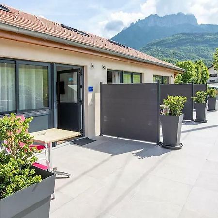 Domaine Des Ecuries - Appartements Meubles A Talloires Exterior foto