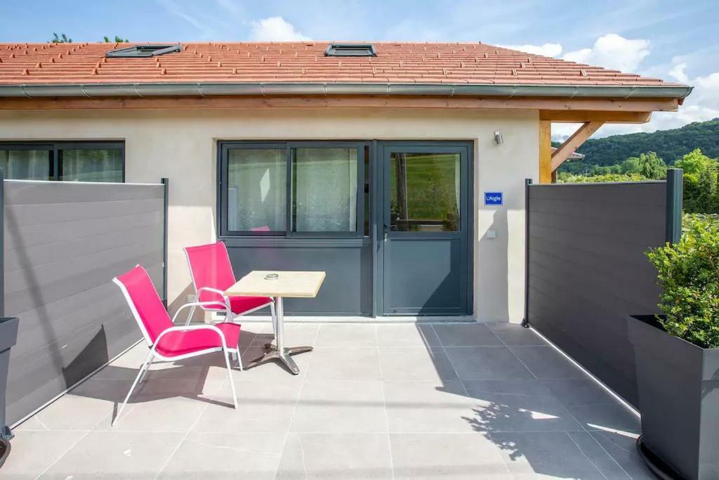 Domaine Des Ecuries - Appartements Meubles A Talloires Exterior foto
